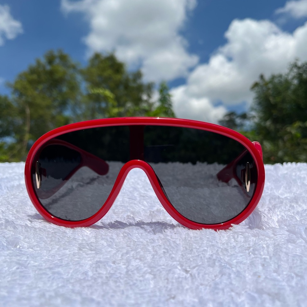 Sunglasses - Picture 2 of 6